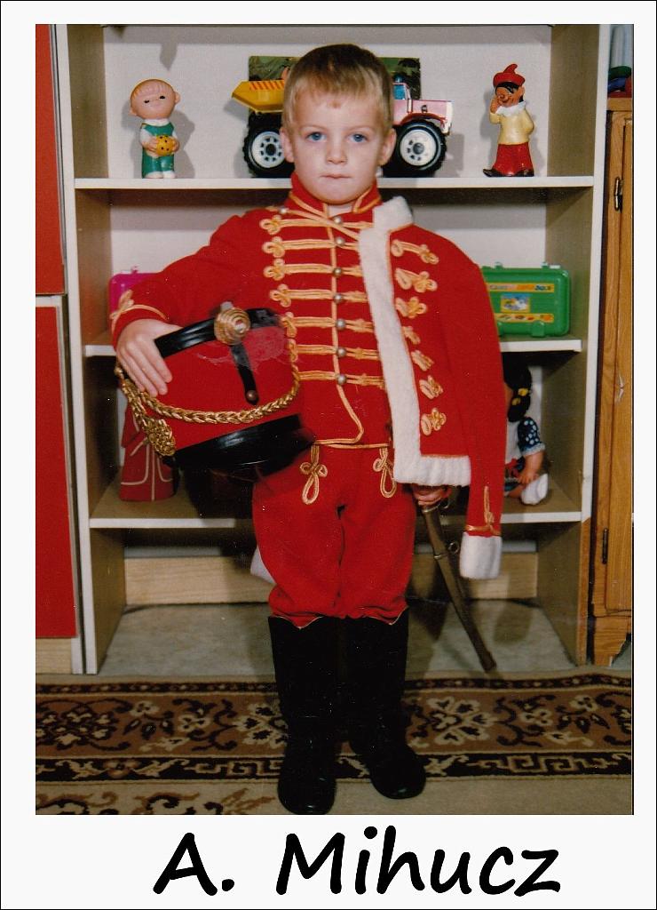 mihuczA3b.jpg